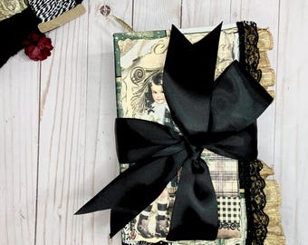 GINGHAM CHRISTMAS Memory Journal. Comes beautifully Packaged! Christmas. Holiday. Gift. Junk Journal. Handmade Book. Keepsake. Photo Album.