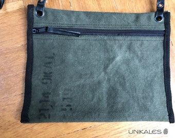 Vintage Kleine Schultertasche Bundeswehrsack Seesack Upcycling Umcycling Unisextasche Handytasche