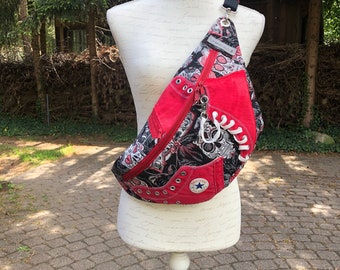 skull converse journeys