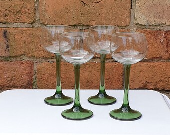 PAIR OF VINTAGE Luminarc PinkPeach Stemmed Wine Glasses PAIR OF VINTAGE Luminarc PinkPeach Stemmed Wine Glasses