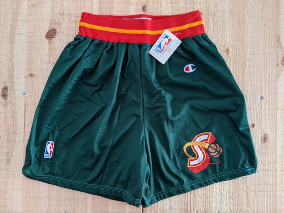 NWT Seattle Supersonics Champion NBA shorts Sz Lar