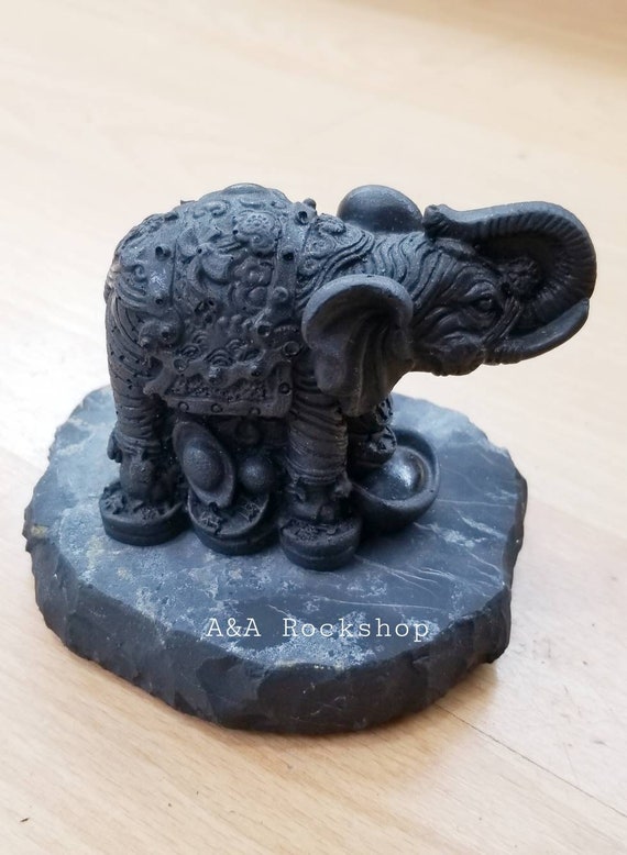 Authentic SHUNGITE carved Elephant sculpture animal stone Authentic SHUNGITE carved Elephant sculpture animal stone