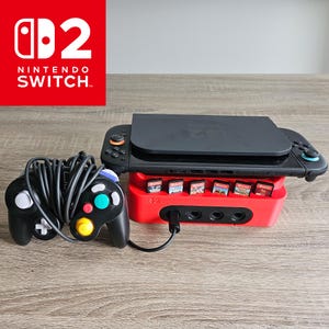 Station d'accueil horizontale pour Nintendo Switch 2 avec adaptateur pour manette GameCube et organiseur de cartes de jeu