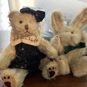 Set of 2 Boyds Friends, Boyds Bears, Boyds Rabbit, Vintage Toys, Vintage Boyds Bears, Bear and Bunny, Boyds Bunny