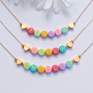 Bunte Perlen Namenskette für Mädchen, verstellbare Kette, personalisierter Schmuck für Kinder, Kleinkind-Sonnennies, Kindergeburtstagsgeschenk, Mädchen-Gänseblümchen-Schmuck