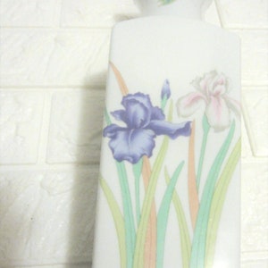 Hand Painted Asian vase