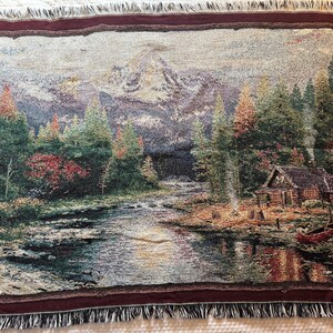 THOMAS KINKADE USA製 ラグ カーペット タペストリー Amazon.com: Manual Woodworkers & Weavers Tapestry Throw
