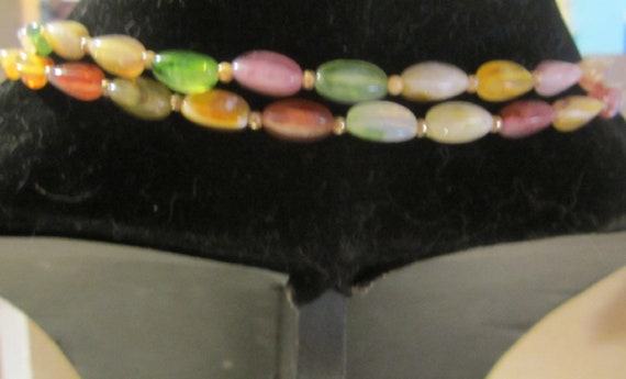 Colorful beaded necklace - image 3