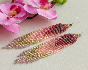 Dusty pink bead fringe earrings, Long seed bead earrings, Beaded dangle Native beadwork