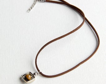 Empath's Shield: Tiger's Eye Spinner Necklace for Stress Relief and Protection