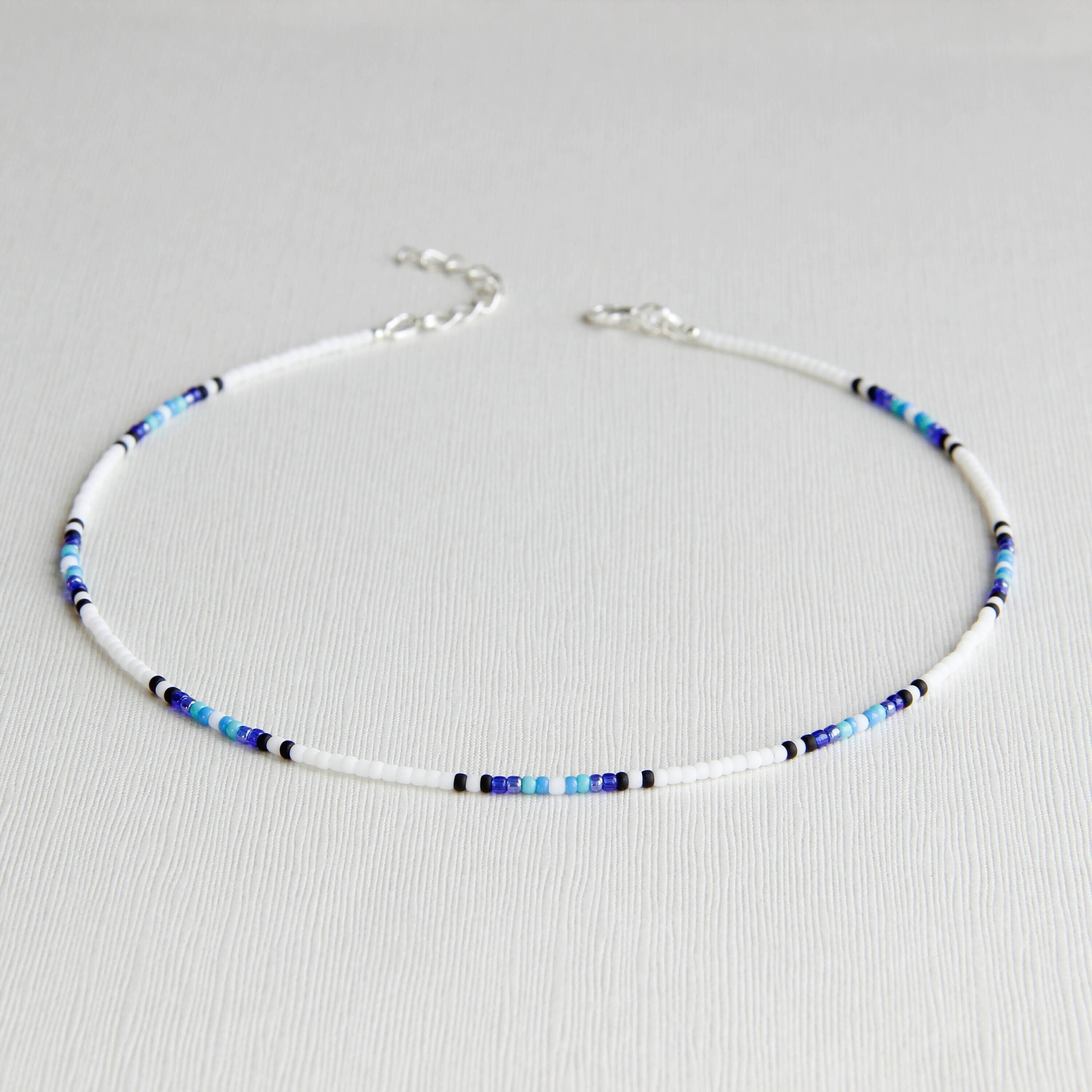 Glass on sale bead choker