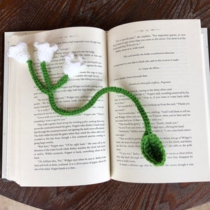 Lily of the Valley Flower Bookmark Crochet PDF Pattern | No Sew Spring Summer Beginner Simple Quick Cute Floral with Leaf Crochet Pattern |