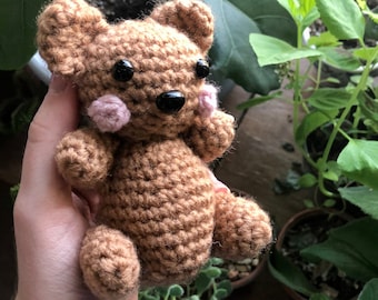 Schema PDF per un orsetto amigurumi all'uncinetto