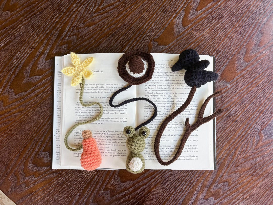 Halloween Crochet Bookmark PDF Pattern Bundle: Toad W/ Witch Hat ...