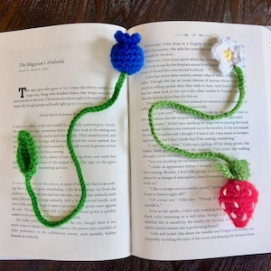 Strawberry and Blueberry Bookmark PDF Crochet Pattern Bundle | Fruit Flower Leaf Spring Summer Quick Simple Beginner Crochet Instructions