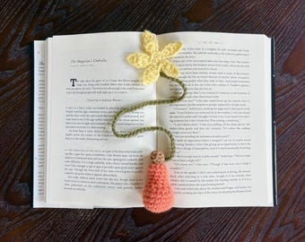 Butternut Squash and Flower Crochet Bookmark Fall PDF Pattern