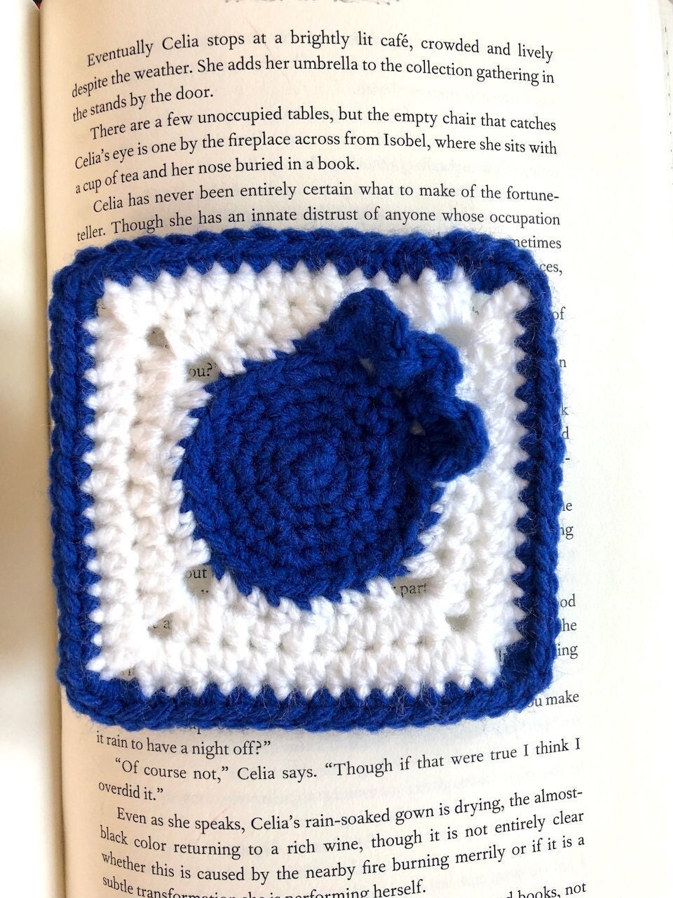 39 Blueberry Crochet Patterns for Fruit-Inspired Amigurumi, Keychains, Plushies, and More 7 Blueberry Granny Square Crochet