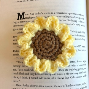 Sunflower Applique Crochet PDF Pattern | Simple Flat Floral Beginner Instructions / Tutorial | Brown and Yellow Spring Summer Fall Craft