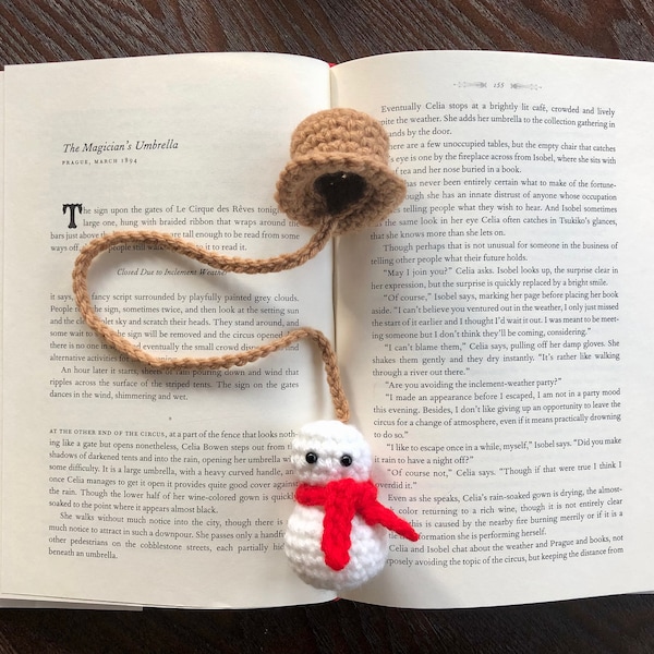 Snowman and Hat Crochet Bookmark PDF Pattern | Christmas Winter Holiday Snow Plush Transforming Bookmark Instructions | Cute Craft Tutorial