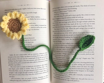 Sunflower Bookmark Crochet PDF Pattern | Easy Beginner Crochet Tutorial | Yellow Flower with Stem and Leaf | Spring and Summer Crafts Ideas