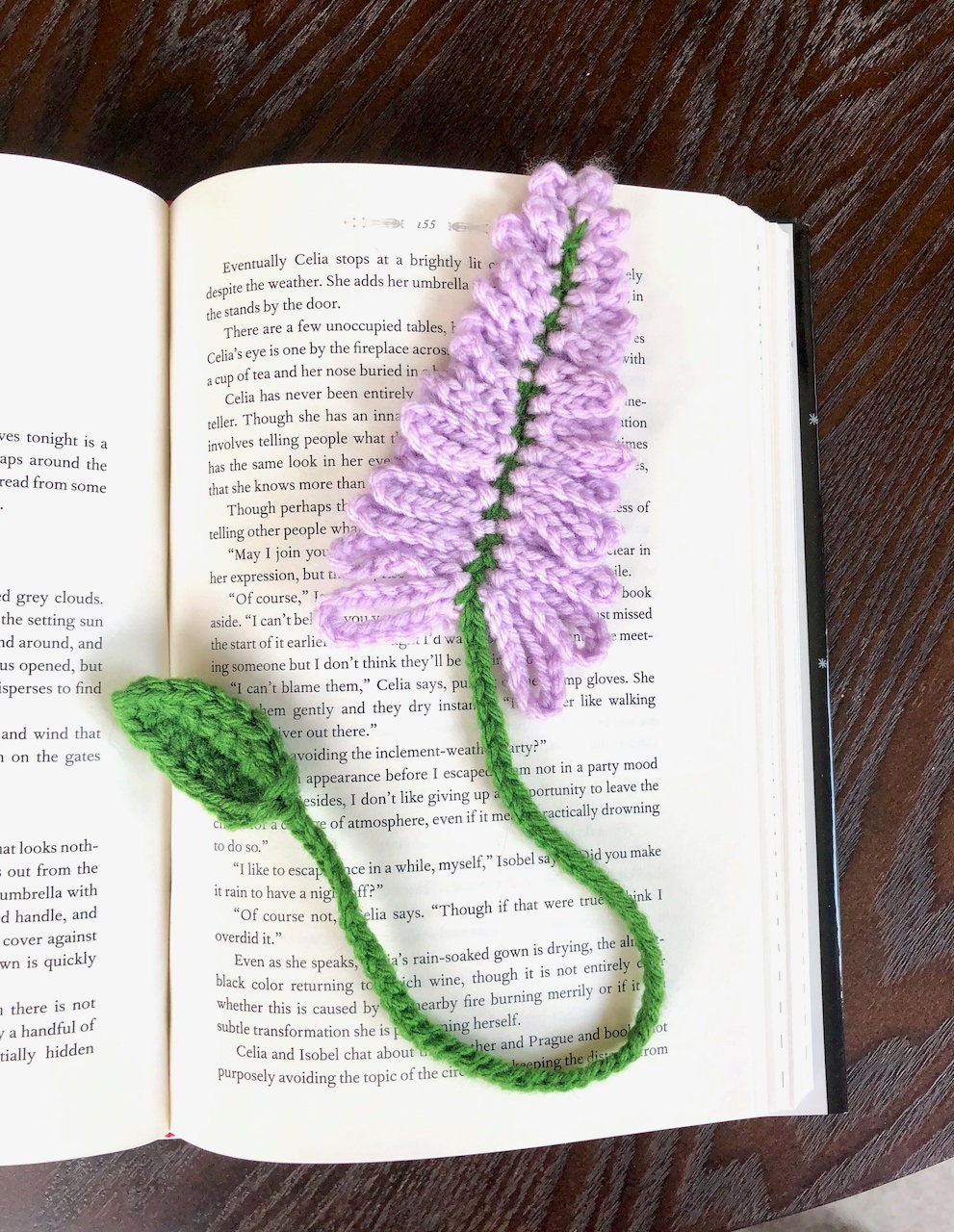 29 Wisteria Crochet Patterns for Floral Decor, Garlands, and Gifts 11 Wisteria Flower Bookmark Crochet