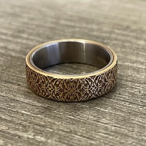 Benchmark 10k store gold ring