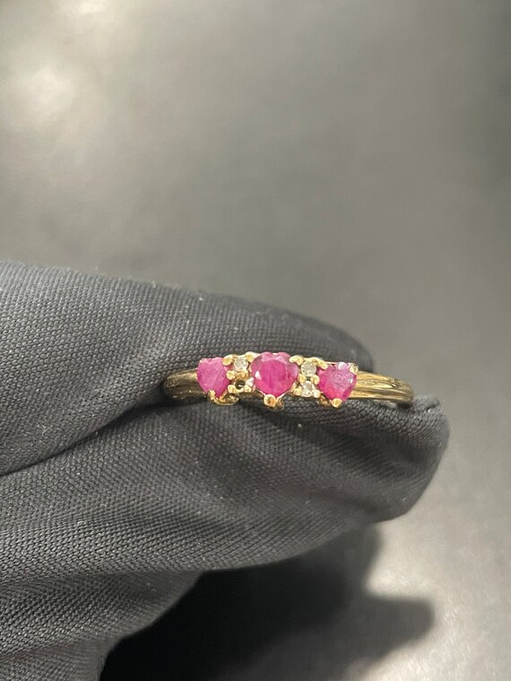 10k Yellow Gold Syn Ruby & CZ Ring - image 5