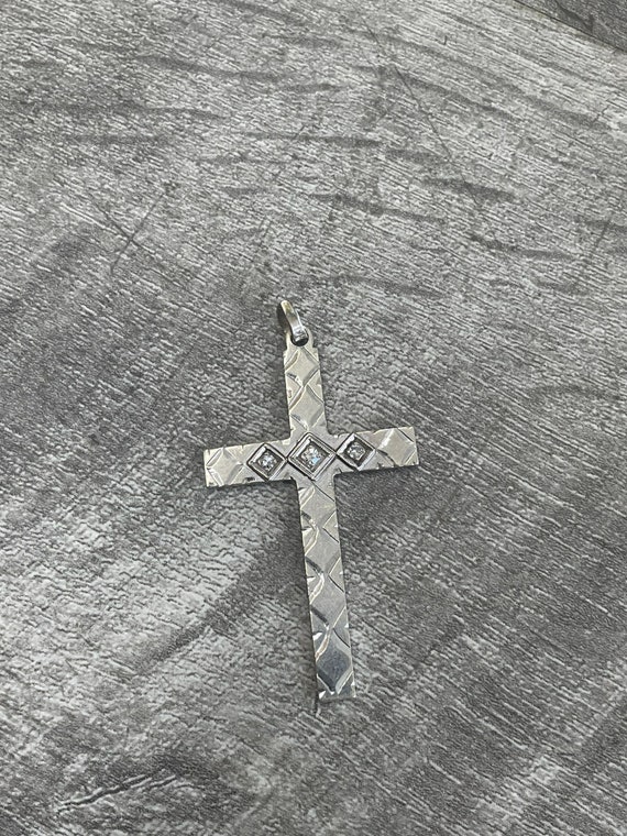 14k White Gold Dia Cross Pendant