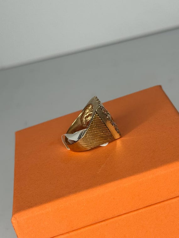 10k Yellow Gold Nugget Cubic Zirconia Ring - image 5