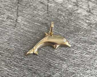 10k Yellow Gold Dolphin Pendant