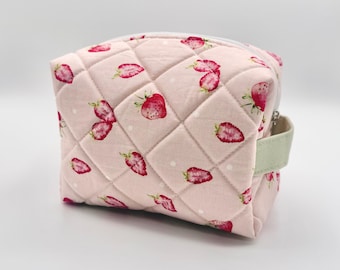 Neceser acolchado de forma cuadrada, neceser de maquillaje // Matcha de fresa