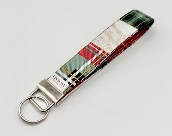 Fabric Wristlet Keychain || Christmas Patchwork