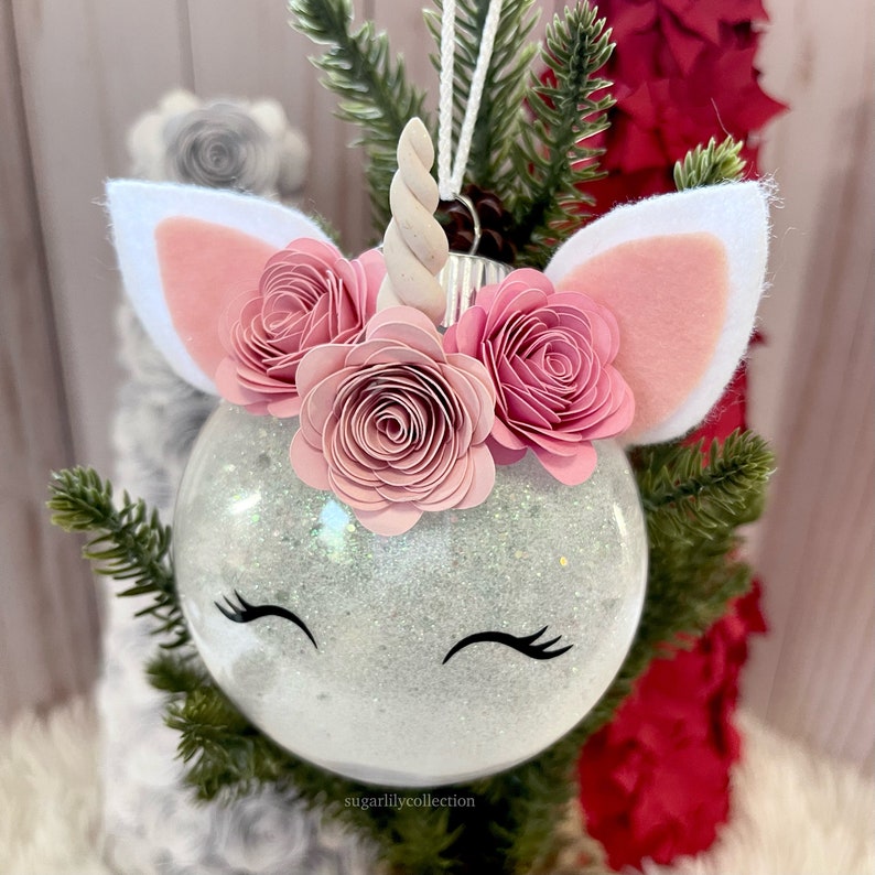 thoughtful personalized gift ideas for christmas mom, dad, kids, friends newlyweds