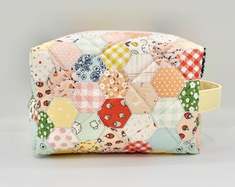 Quilted Boxy Pouch, Cosmetic Bag || Summer Patchwork