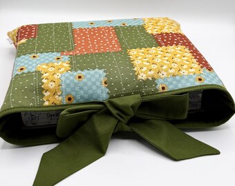 Quilted Bible Sleeve / Book Sleeve || Fall Patchwork