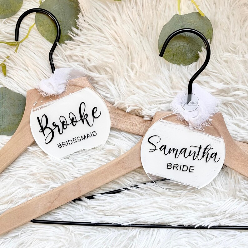 Personalized Wedding Acrylic Hanger Tag Round Name Tag Etsy