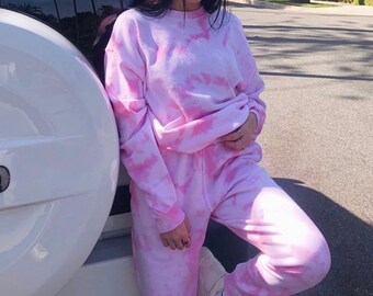 tie dye sweatsuit canada