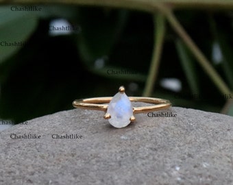 Moonstone Ring - White Rainbow Moonstone Ring - Handmade Gold Ring - wedding Jewelry - Moonstone Pear Cut stone  Ring - Moonstone Jewelry