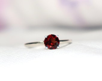 Red Garnet Ring - 925 Silver Garnet Ring - Garnet Prong Ring - Handmade Garnet Cut Stone jewelry - January Birthstone Ring - Gift to Her