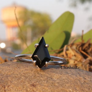 Natuurlijke zwarte onyx ring, handgemaakte 925 zilveren ring, onyx vliegerring, eenvoudige trouwring, jubileumcadeau, ring voor haar onyx vliegerring