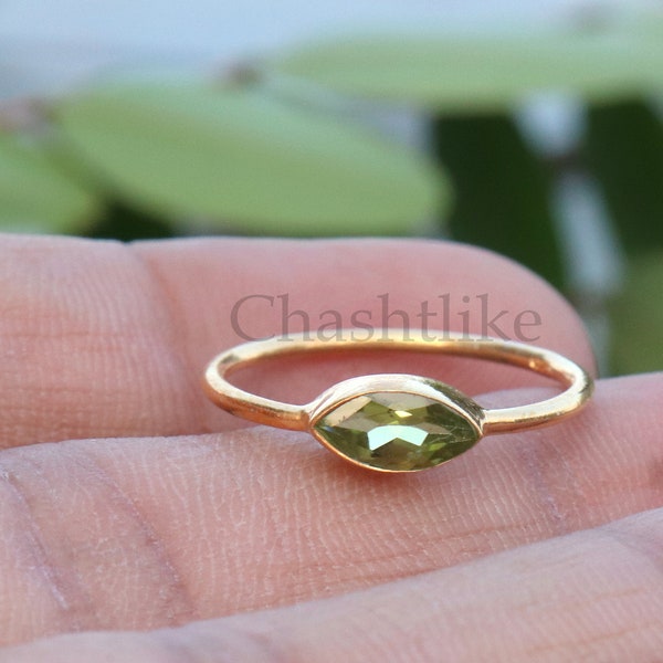 Natural Green Peridot Ring - 925 Silver Ring - Gold Peridot Gemstone Ring - Birthstone Ring - Gift to her Ring - Peridot Jewelry Gift 4 her