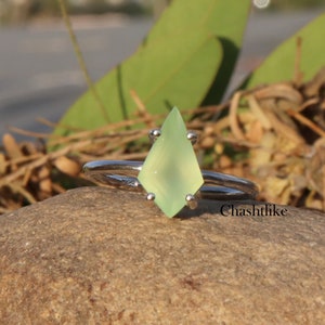 Natural Prehnite Kite Ring- Green Prehnite Ring 925 Silver 4 Prong Ring - Anniversary Ring Gift for her Prehnite Jewelry - Prehnite Jewelry
