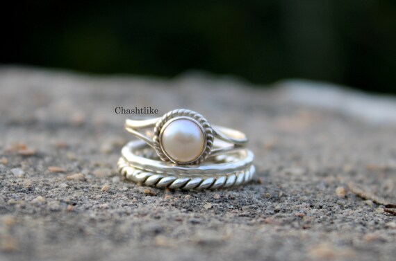 Pearl stone silver ring discount