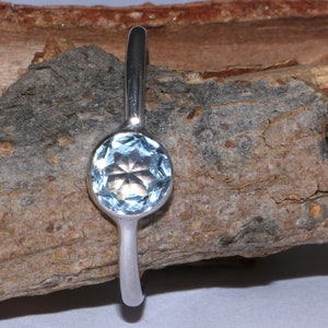 Natural Blue Topaz Ring - 925 Silver Blue topaz Ring - December Birthstone Ring - Engagement Ring - Handmade Jewelry - Wedding Ring