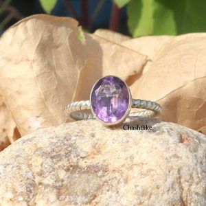 Oval Amethyst Ring: 925 Sterling Silver Birthstone
