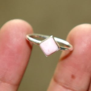 Natural Pink Opal Ring - Birthstone Opal Ring - 925 Silver Ring - Gemstone pink Opal Ring - Pink Opal jewelry - Gift 2 her - Pink Opal Ring
