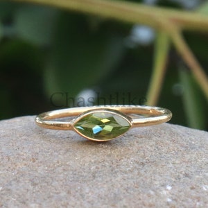 Natural Green Peridot Ring - 925 Silver Ring - Gold Peridot Gemstone Ring - Birthstone Ring - Gift to her Ring - Peridot Jewelry Gift 4 her