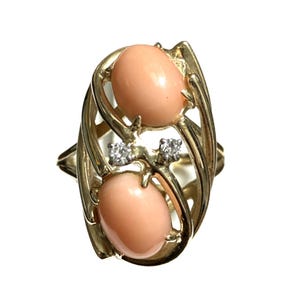 Vintage 14K Gold Angel Skin Coral Diamond Ring - Size 7