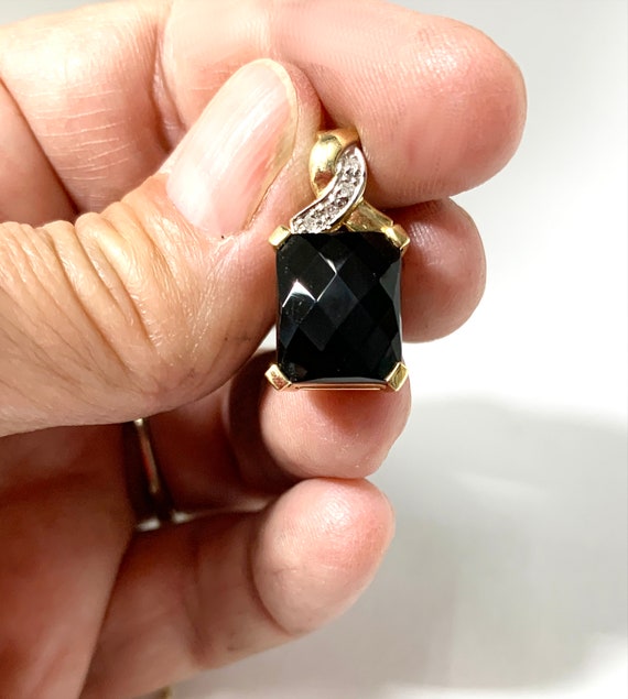 Onyx and Diamond Crossover Pendant Necklace in 14… - image 4