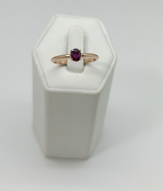 14K Rose Gold and Ruby Solitaire Ring - Minimalis… - image 4